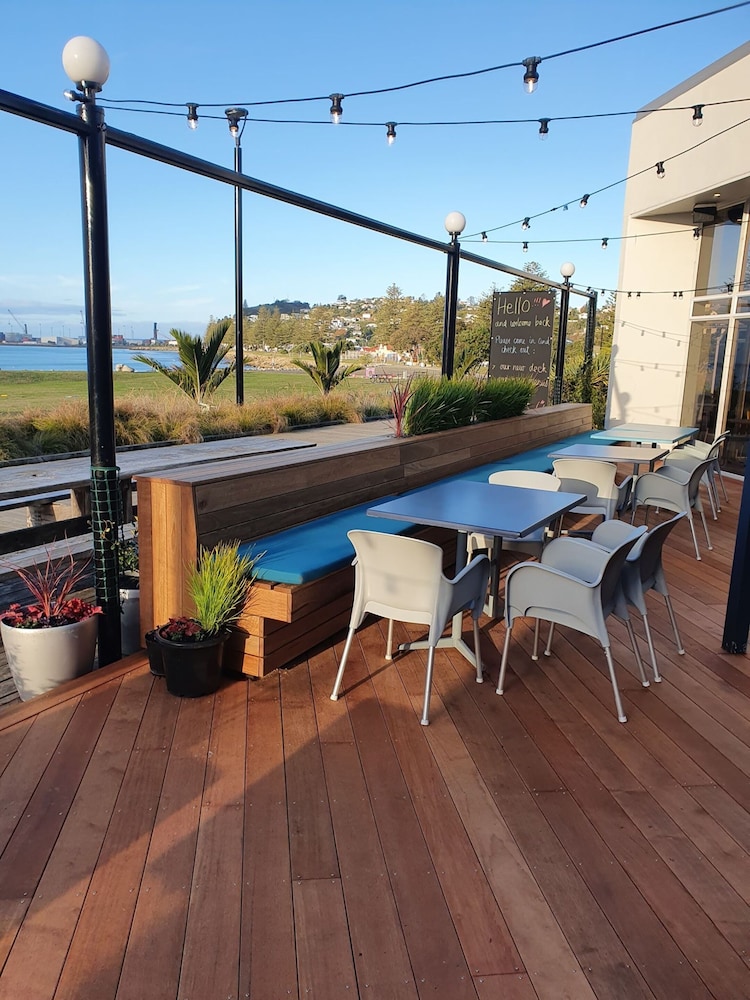 East Pier Hotel 7/26