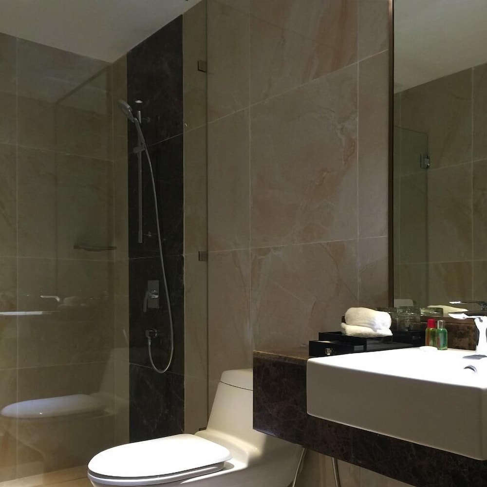 Geno Hotel 34/34