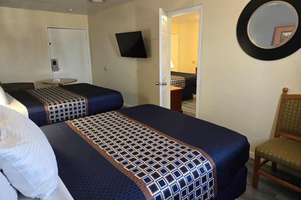 جناح بسرير كينج وسريرين كوين، Rodeway Inn & Suites Blythe I-10, CA 5/5
