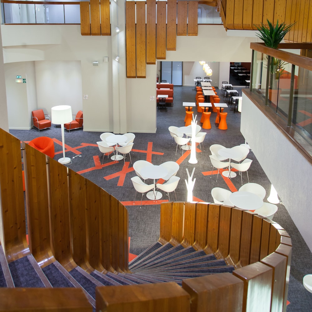 Ibis Styles Poitiers Centre 33/49
