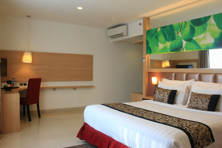جناح جونيور