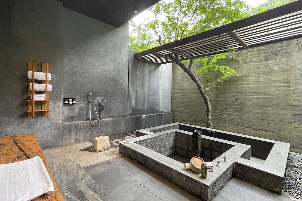 Onsen Papawaqa 28/65