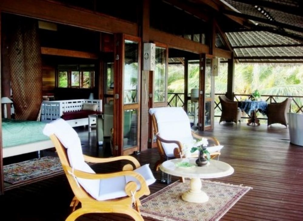 Breve Azurine Lagoon Retreat 25/50