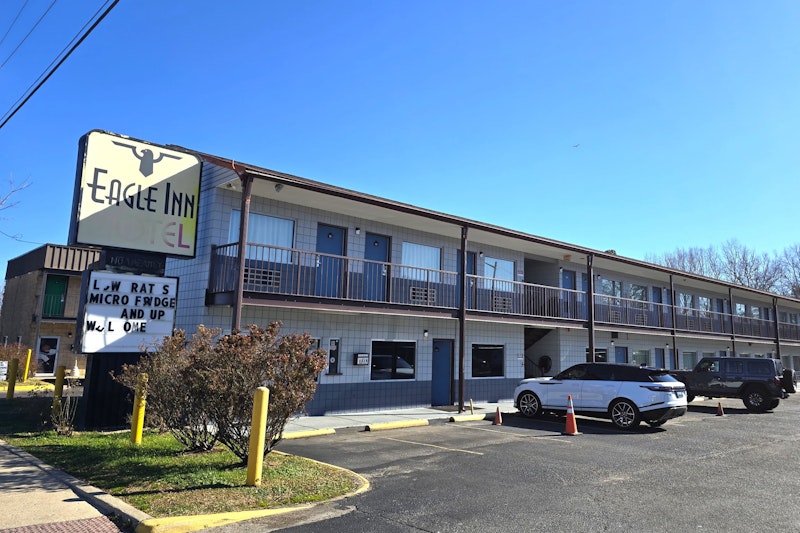 Eagle Inn by Hotel O Richmond Midlothian Turnpike 21/26