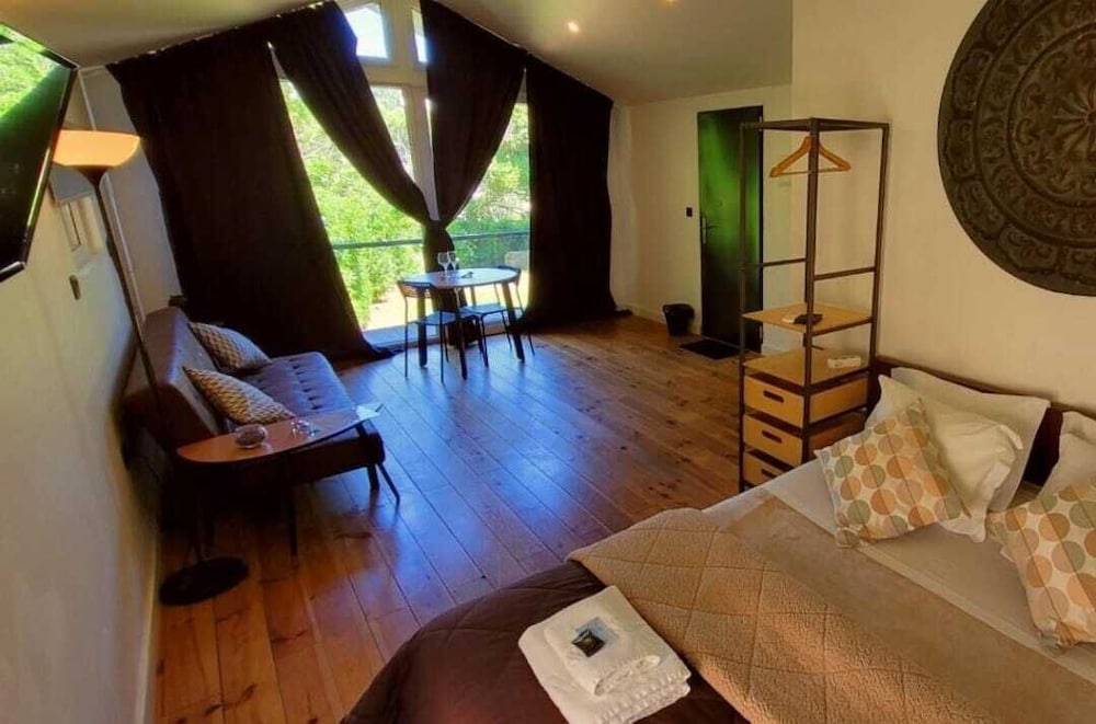 F3 Hostels 29/50
