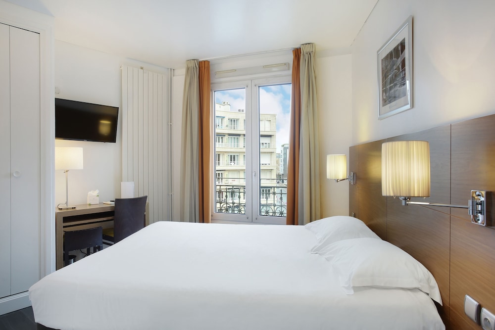 Hotel Gabriel Issy Paris 13/44
