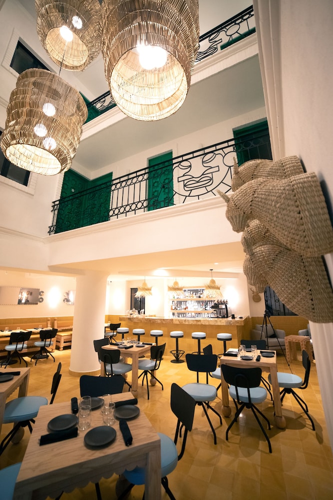 William Hotel Boutique 68/86