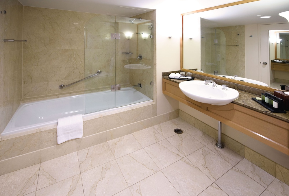 Stamford Plaza Sydney Airport, WorldHotels Elite 12/58