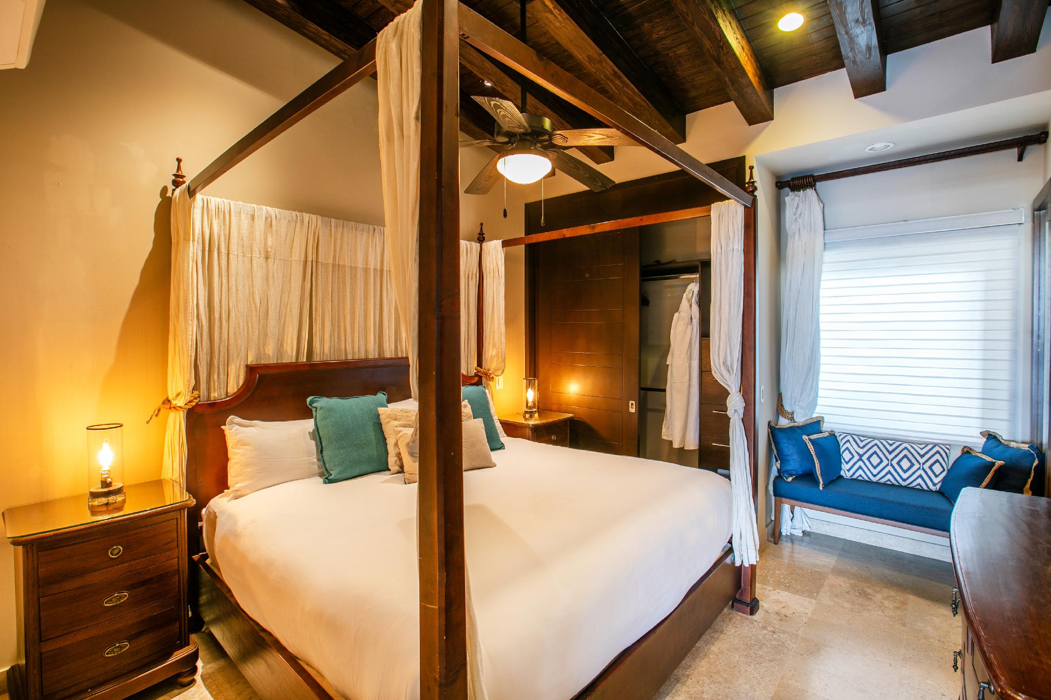 2 Bedrooms, Penthouse, Suite