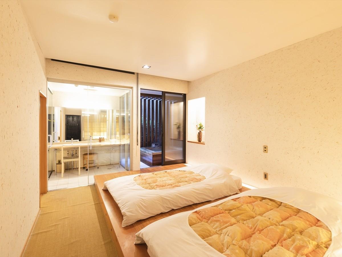 Type A, Deluxe, Twin Beds