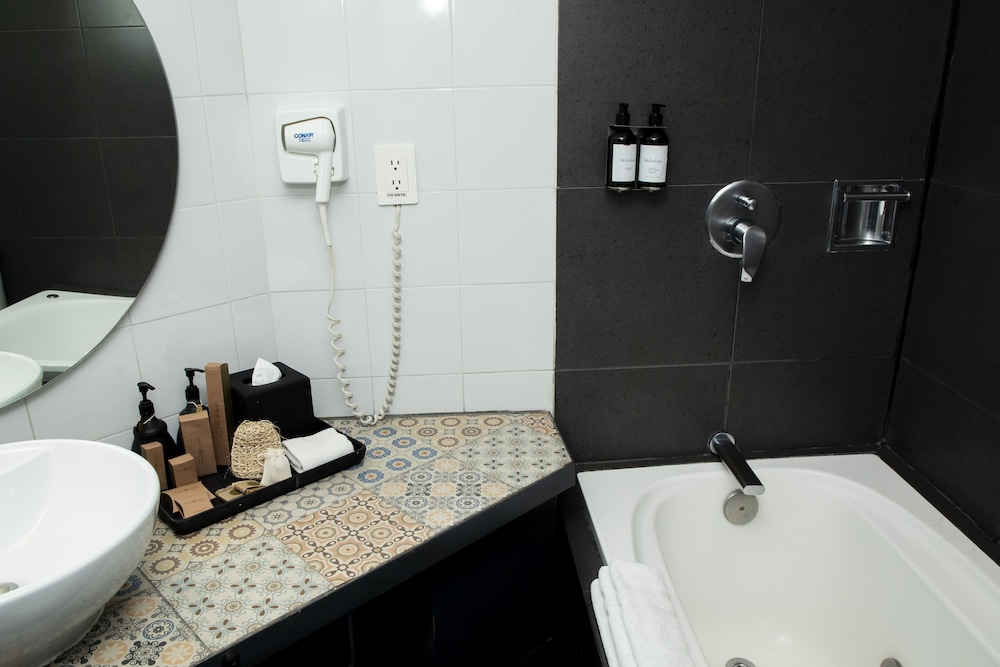 Hotel B Urban Xaman 48/50