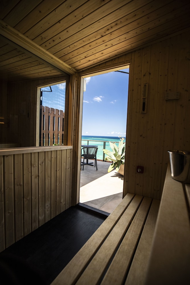 Kayatsuma Okinawa Hotel & Resort 18/49