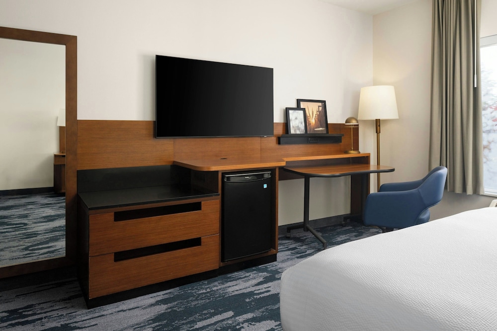 Fairfield Inn & Suites Newark Liberty International Airport 31/38
