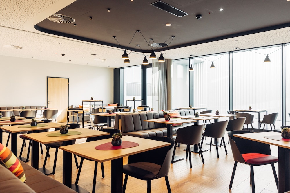 Harrys home Hotel Bern Ostermundigen 43/45