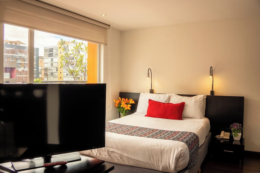Hotel Sercotel Richmond Suites 10/50