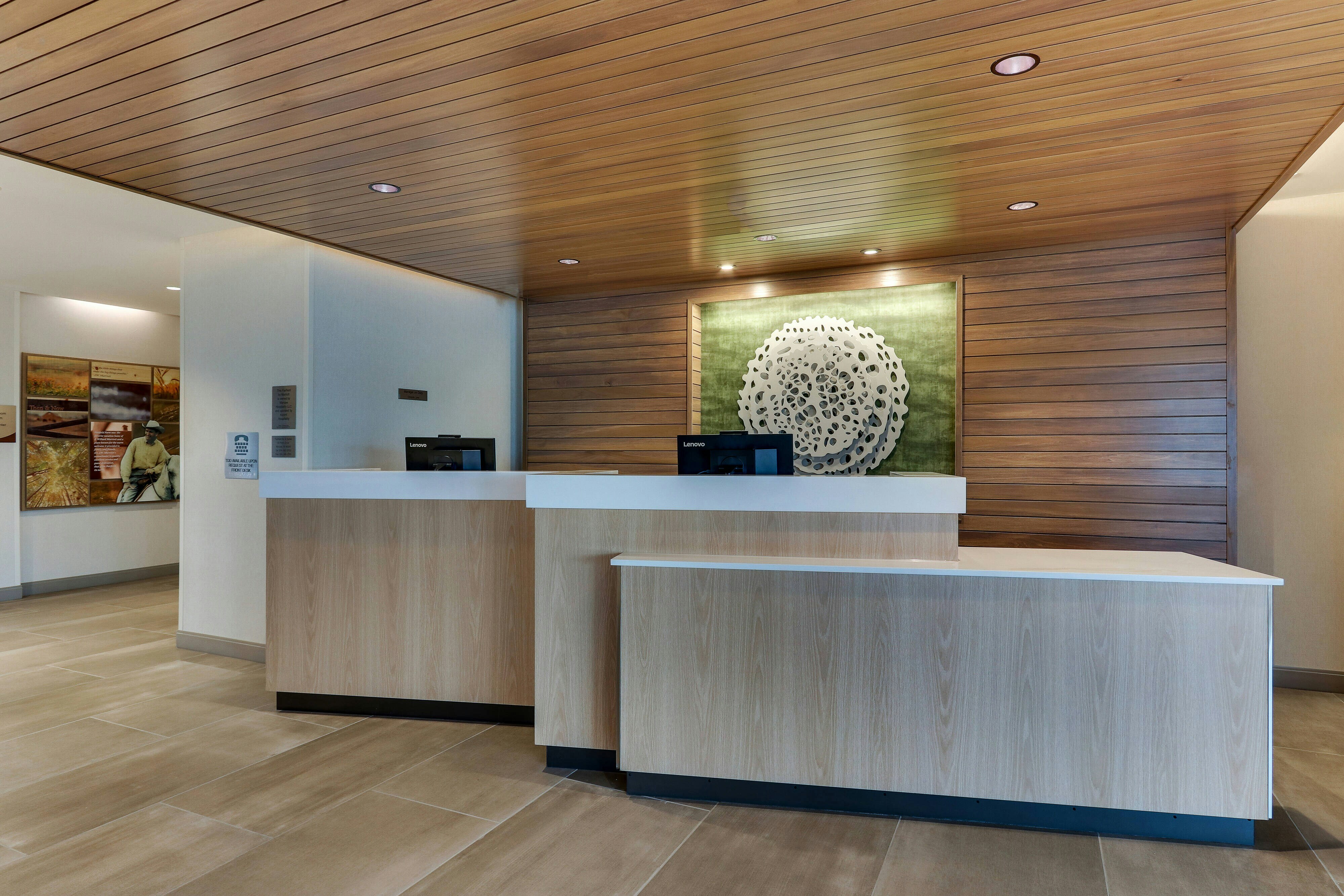Fairfield Inn & Suites by Marriott Warsaw 9/47