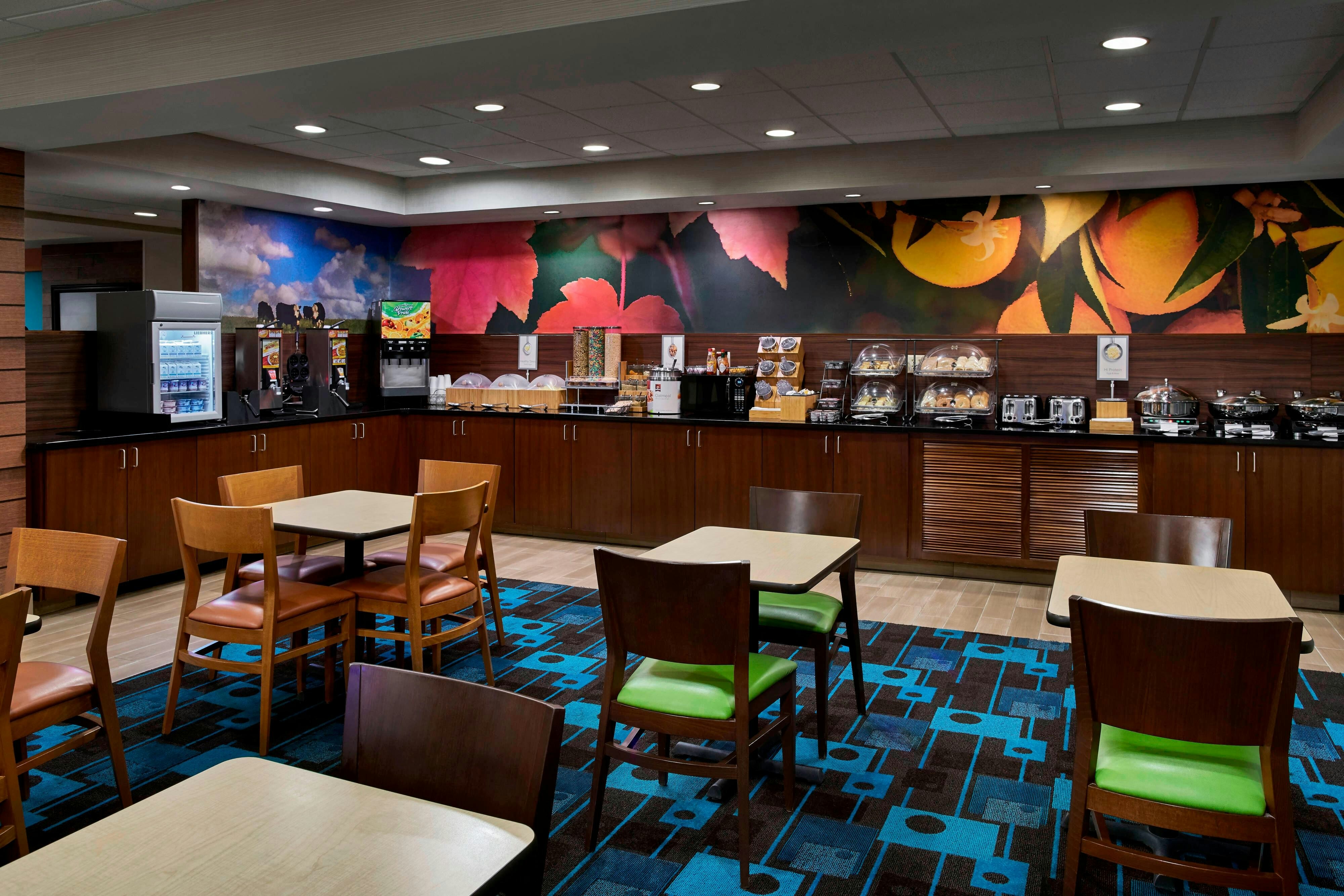 Fairfield Inn By Marriott Myrtle Beach Broadway At the Beach 7/10