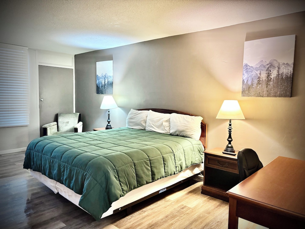 Apm Inn & Suites 36/54