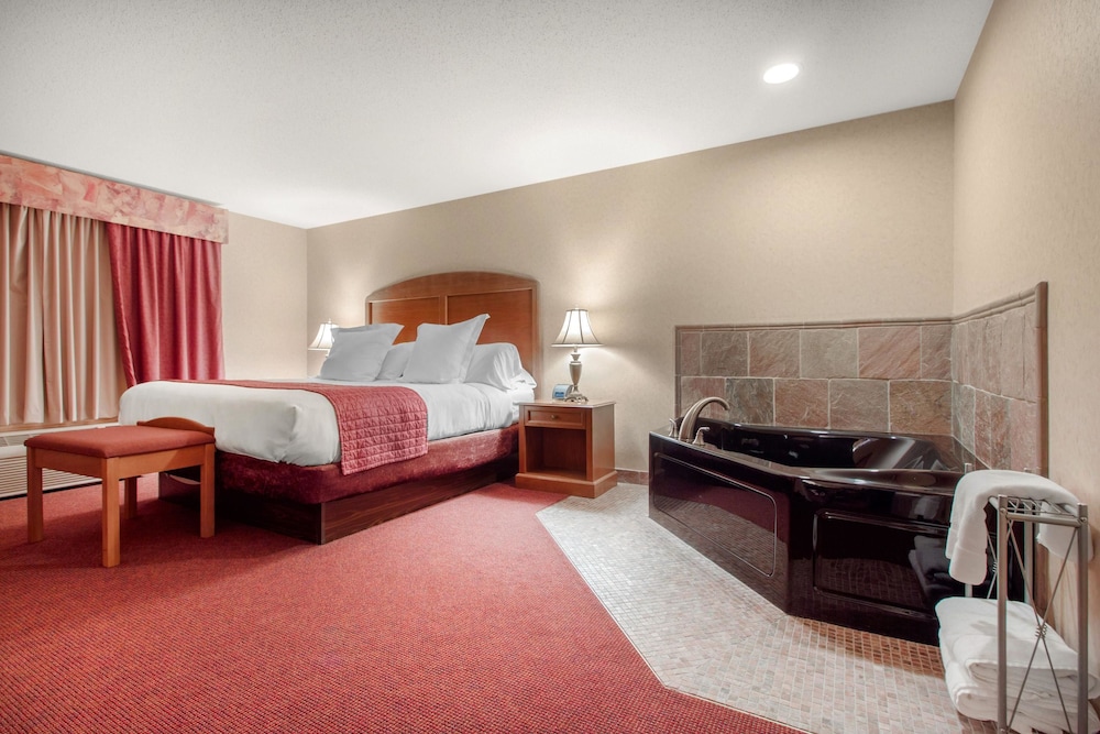 Norfolk Lodge Suites Ascend Hotel Collection 27/32