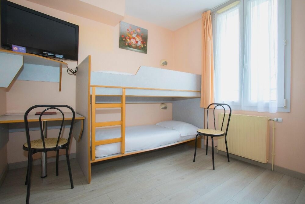 Hotel de Rosny 19/49
