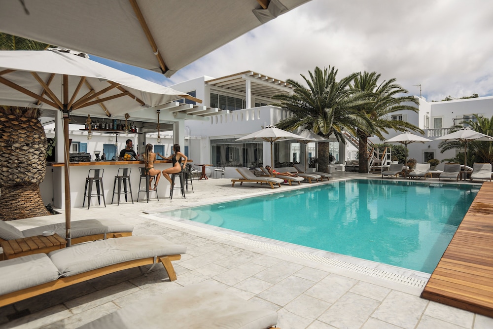 PETINAROS HOTEL 63/69