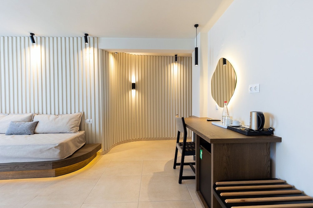 Alia Beach Hotel Adults only 18+ 12/48
