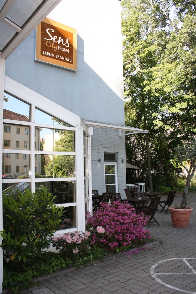 SensCity Hotel Berlin Spandau 54/56
