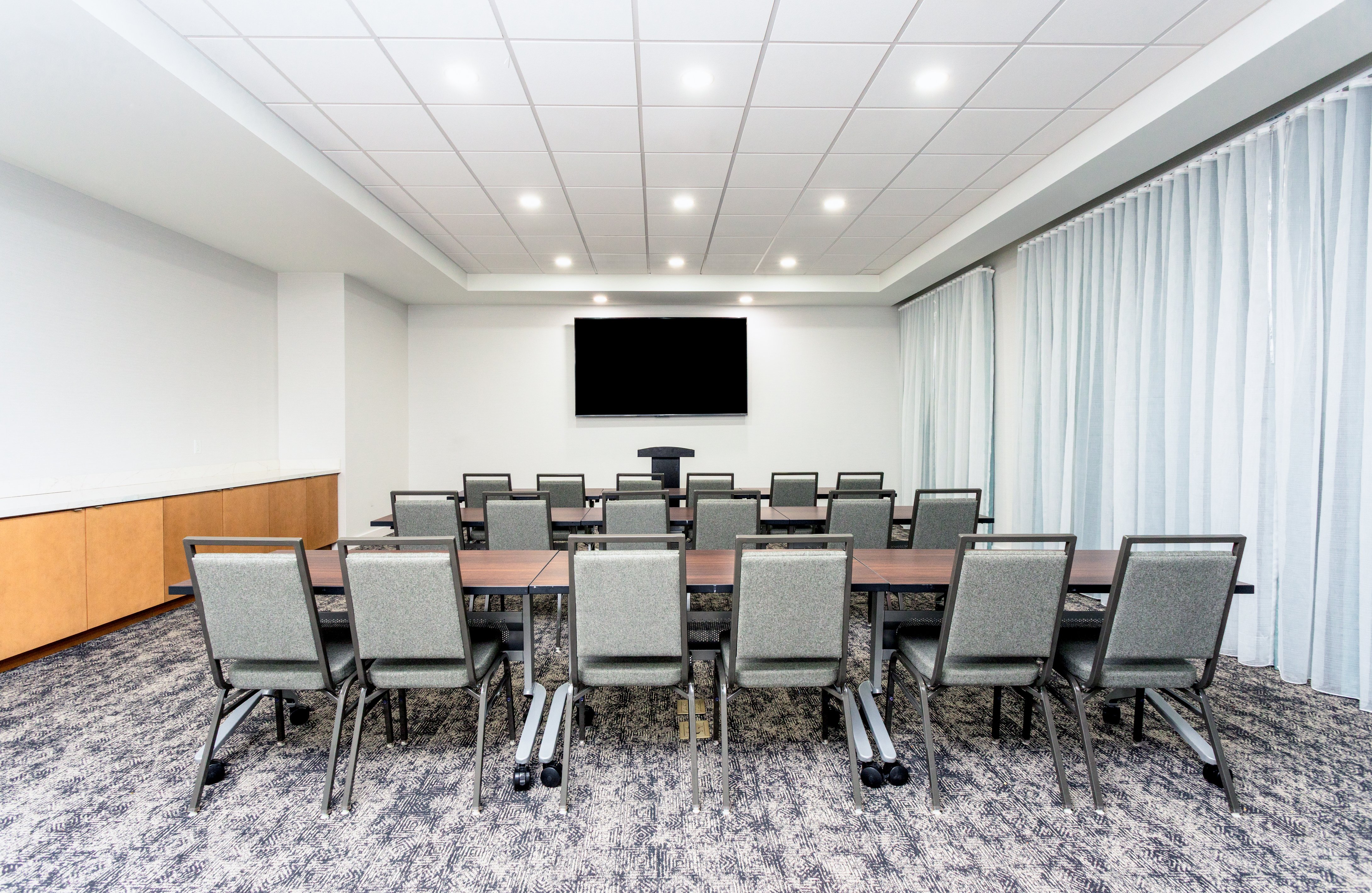 Staybridge Suites Ocala Near Equestrian Aquatics by IHG 39/50