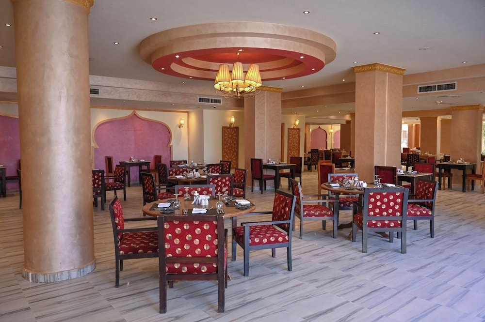 SUNRISE Serano Club Resort 38/61
