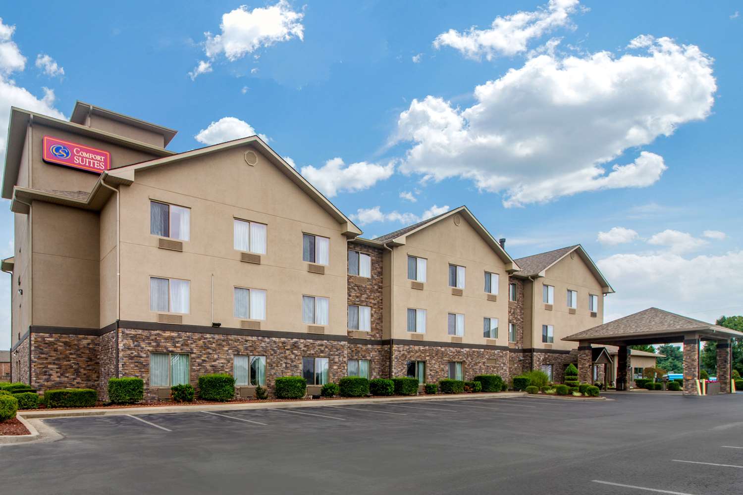 Comfort Suites Danville KY 4/25