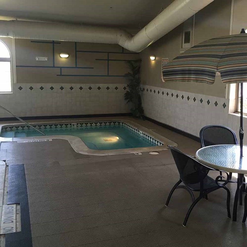 OSCEOLA GRAND HOTEL 15/34