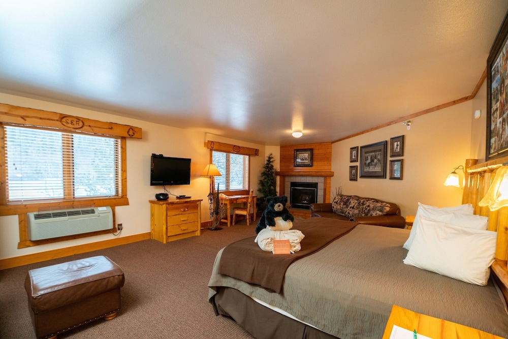 Spearfish Canyon Lodge 14/75