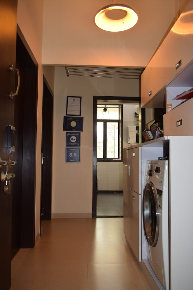 Apartment In Mumbai City Centre 13/23