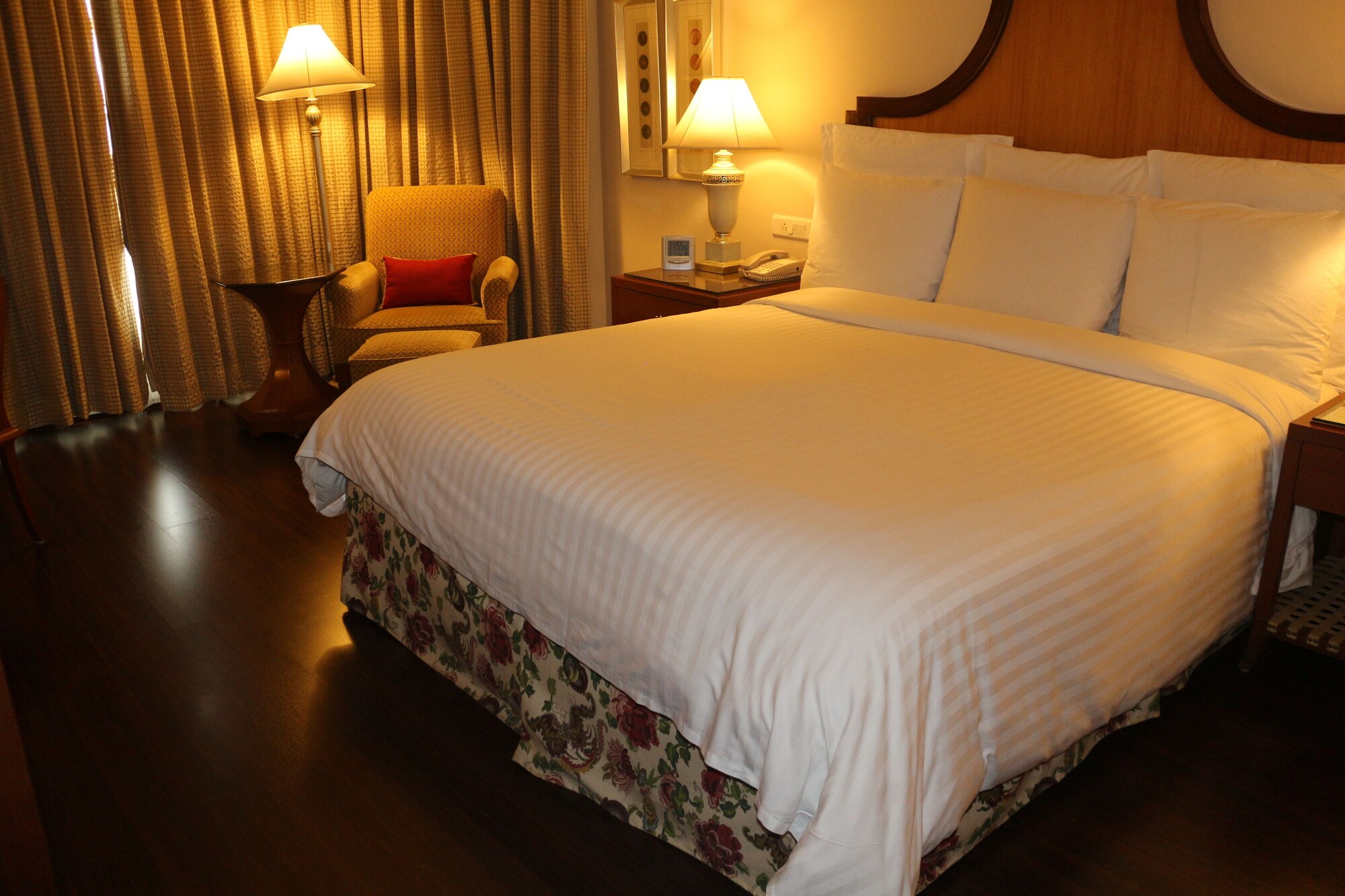 غرفة بسرير كينج، Hyderabad Marriott Hotel And Convention Centre 9/10
