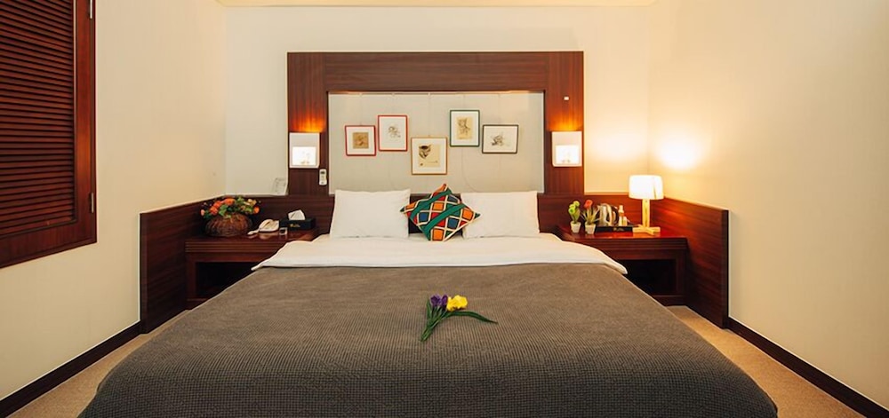Hotel Airstay 19/37