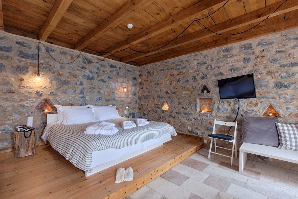 Aegila Boutique Hotel 5/50
