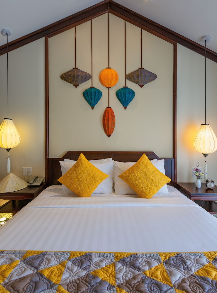 Cozy Savvy Boutique Hotel Hoi An 18/50
