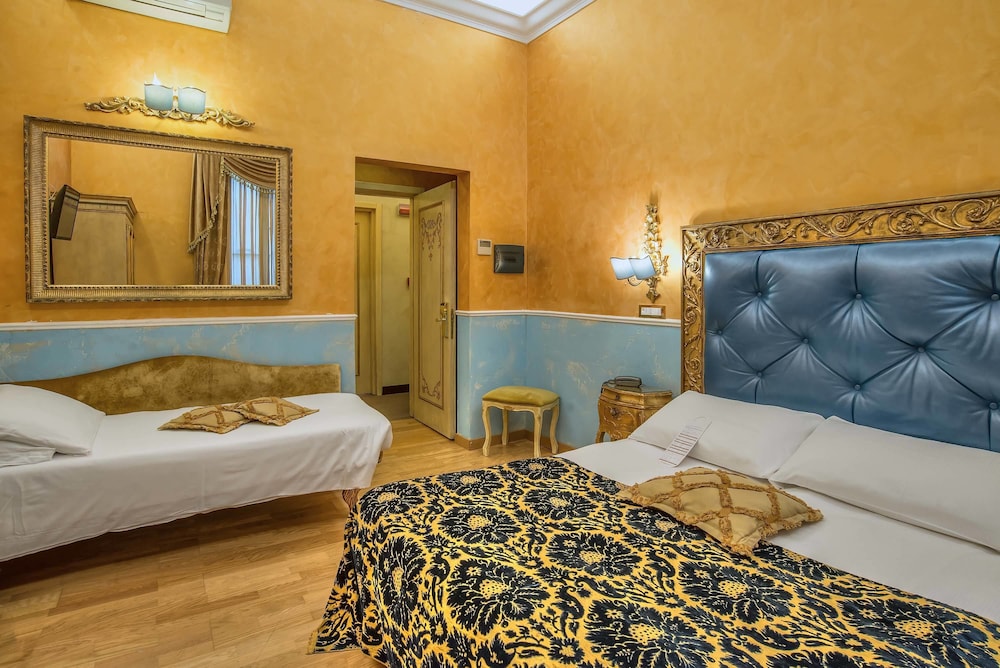 Room Select Via Veneto 5/50