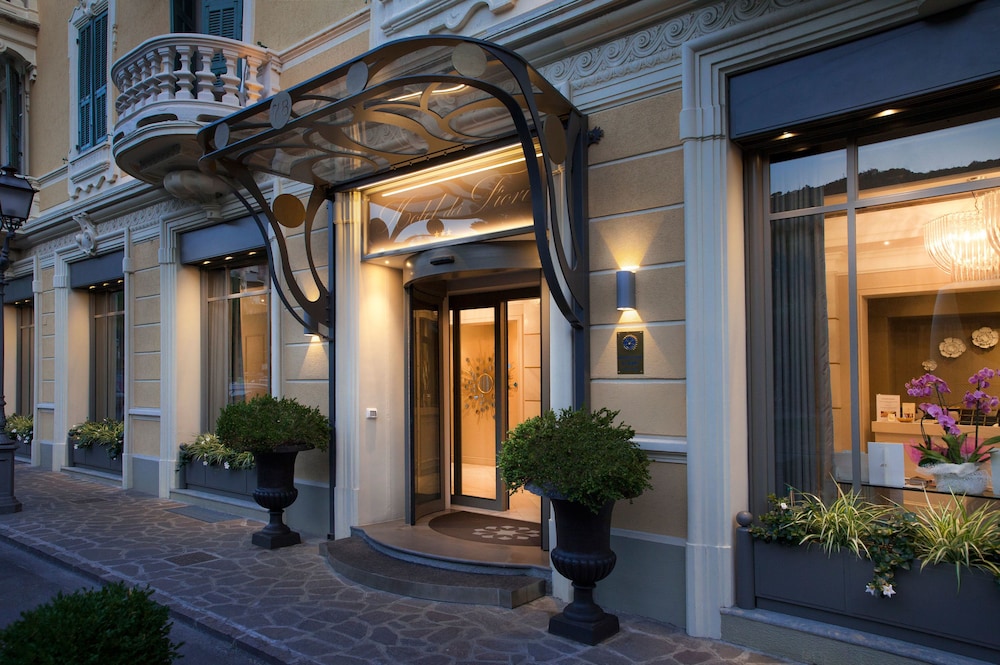 Hotel Dei Fiori 4/50