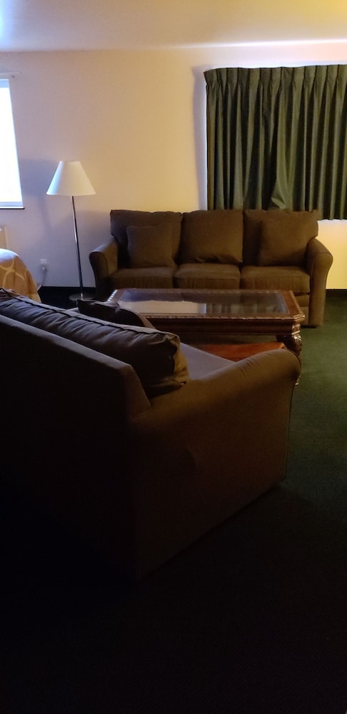 Super 8 by Wyndham Windsor 20/29