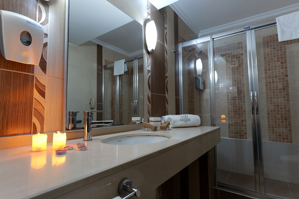 Lazz Hotel By Ketenci (ex. Izmir Comfort Hotel) 37/40