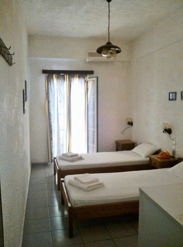 Despina Hotel 8/27