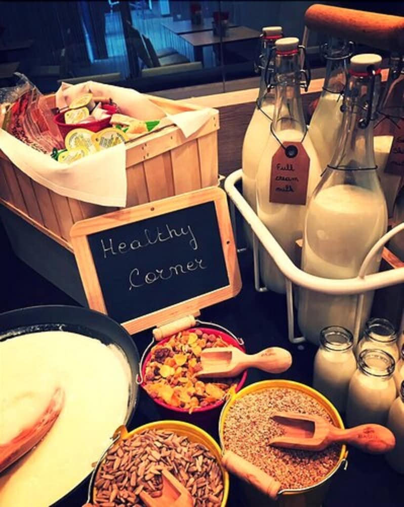 Park Inn By Radisson Liege Airport 65/81
