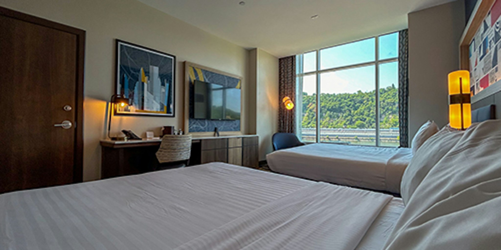 The Landing Hotel at Rivers Casino Pittsburgh 8/49