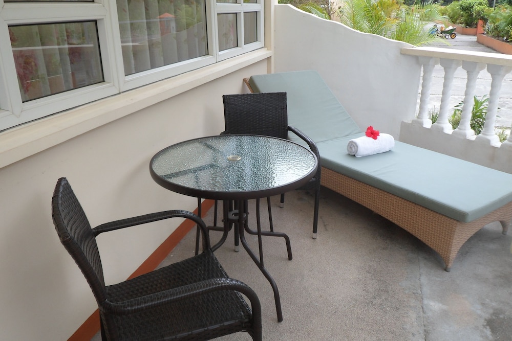 Reef Holiday Apartments Hotel Mahe Island 47/60