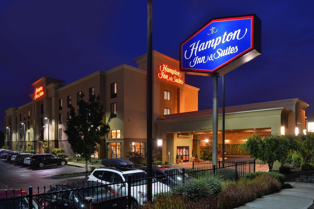 Hampton Inn & Suites Tacoma 1/46