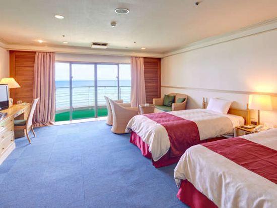 Standard, Twin Beds, Sea View, Hotel Building