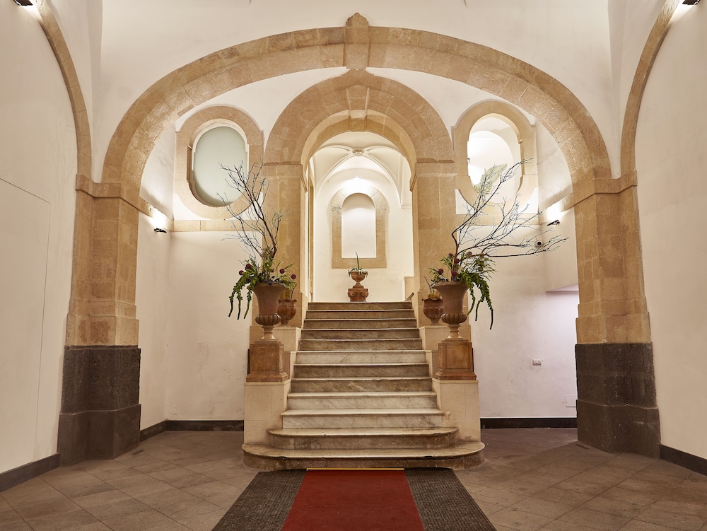 Asmundo Di Gisira 10/49