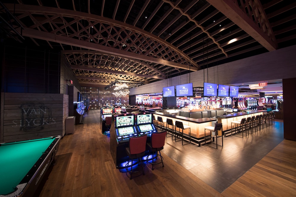 The Landing Hotel at Rivers Casino and Resort 50/63