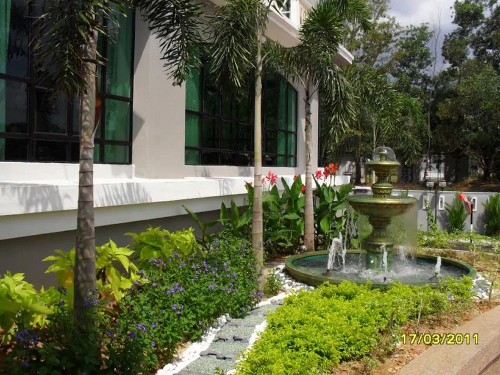 Sutera Hotel 6/43